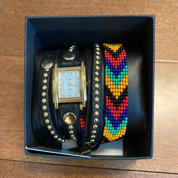 Le Mer - Watch with Beaded Leather Strap - Picture 2 of 4